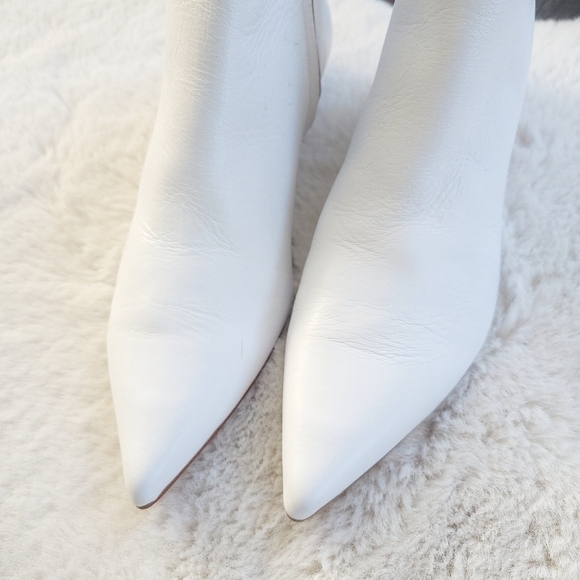 NWOT Reformation Charlotte Minimilist White Leather Booties - Picture 4 of 11